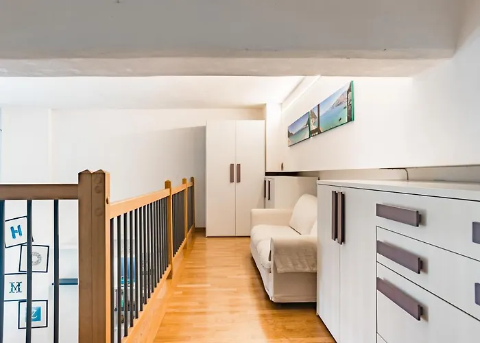 Loft P.ta Pispini: Near Piazza Del Campo W/parking *